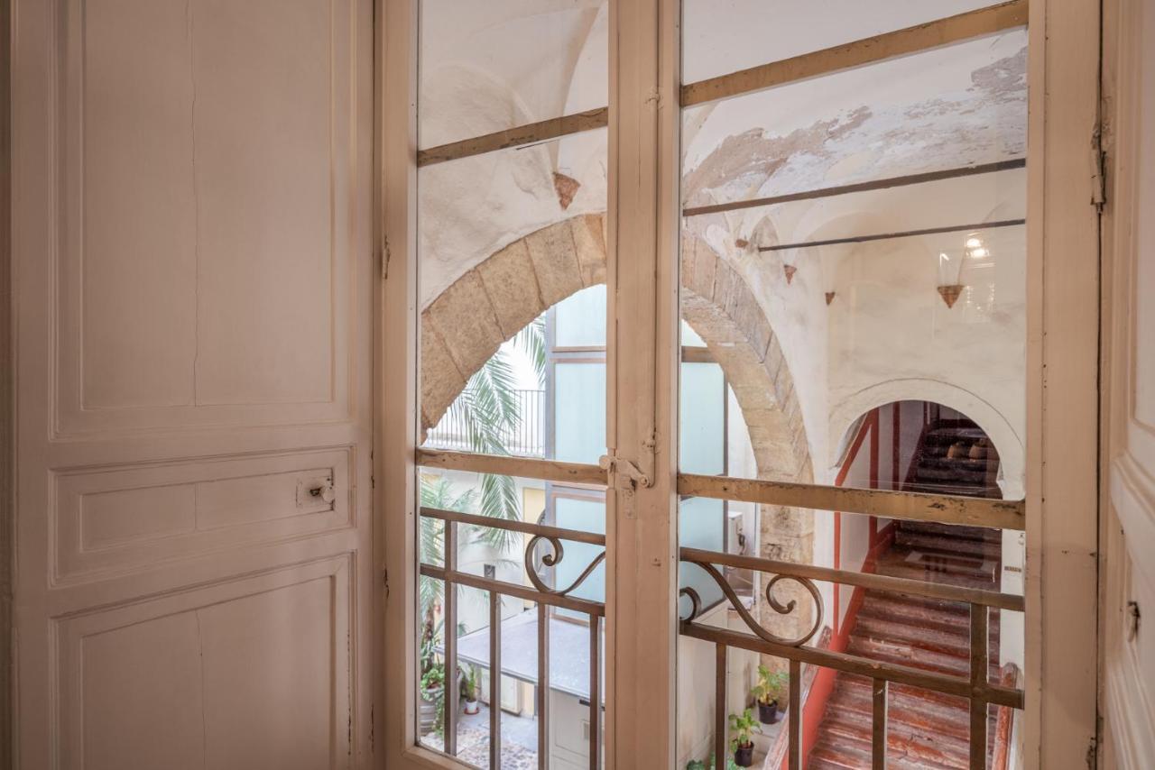 Aurora Apartment By Domus Sicily Палермо Екстериор снимка